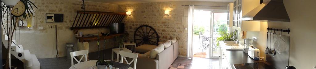 Les Gites Du Veau D'Or Ozillac Exterior photo